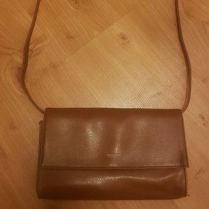Matt and Nat crossbody purse